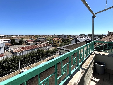 Foto Appartamento in viale Crotone 169, Catanzaro Catanzaro Lido di 105 m²