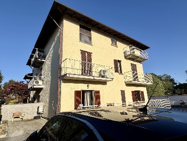 Foto Appartamento a Gambolò Centro di 90 m² con 3 locali in vendita