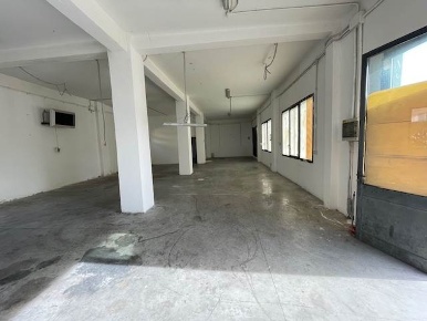Foto Capannone industriale a Fucecchio Centro di 210 m² con 1 locali