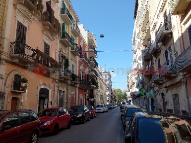 Foto Appartamento in Via GARRUBA 146, Bari Libertà di 100 m² con 3 locali