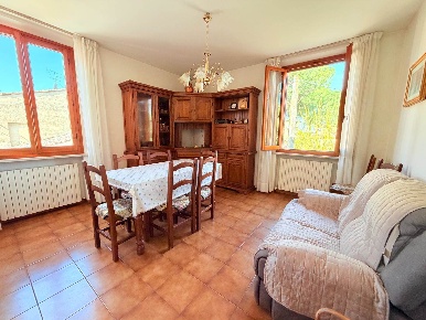 Foto Appartamento a Castelfiorentino di 82 m² con 4 locali in vendita
