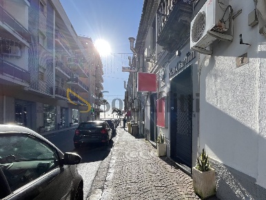 Foto Locale commerciale in Via Tommaso Gullì 9, Catanzaro Catanzaro Lido