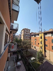 Foto Appartamento a Bologna Saragozza fuori Porta di 90 m² con 4 locali
