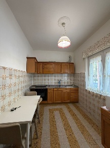 Foto Appartamento a Medesano di 90 m² con 5 locali in affitto