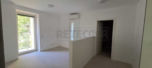 Foto Appartamento in Via XXIV Maggio, Bergamo di 55 m² con 2 locali