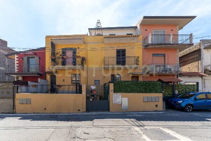 Foto Appartamento in Stradale Cravone 105, Catania San Giorgio di 110 m²