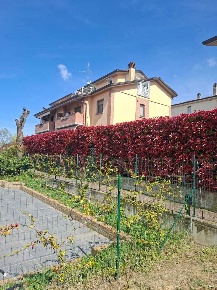 Foto Appartamento a Lesignano de' Bagni di 40 m² con 3 locali in vendita