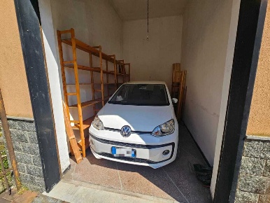 Foto Posti auto in Via Benedetto da Cesino 3a, Genova Pontedecimo di 13 m²
