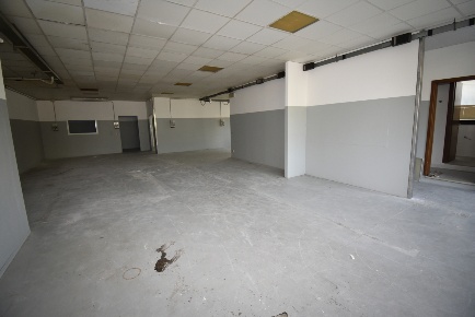 Foto Capannone industriale a Trissino Centro di 220 m² con 1 locali