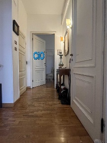 Foto Appartamento a Bologna Santo Stefano di 90 m² con 4 locali in affitto