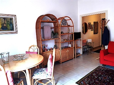 Foto Appartamento in Beniamino Costantini, Roma di 84 m² con 2 locali