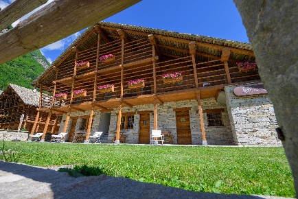 Foto Hotel a Alagna Valsesia in vendita