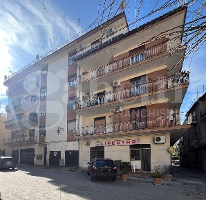 Foto Appartamento in di Rauso, Capua Centro di 140 m² con 5 locali