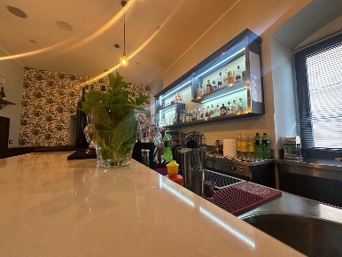 Foto Negozio in PESCHERIA, Milazzo Centro di 73 m² con 1 locali in vendita