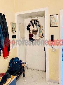 Foto Appartamento in Via Michele Iannicelli 33, Salerno Carmine di 107 m²