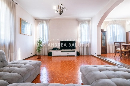 Foto Villa bifamiliare a Pontedera Villaggi, Bellaria di 275 m² in vendita