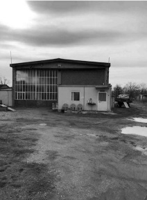 Foto Capannone industriale a Torre de' Negri di 232 m² con 12 locali