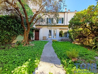 Foto Villa unifamiliare a Empoli Masini - XX Settembre di 160 m² in vendita