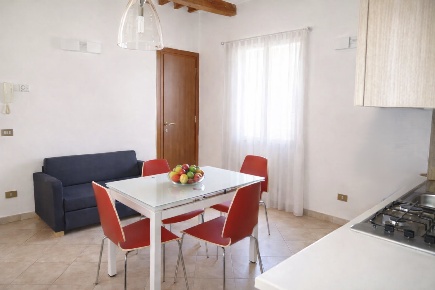 Foto Appartamento a Cascina Semicentro di 50 m² con 2 locali in affitto