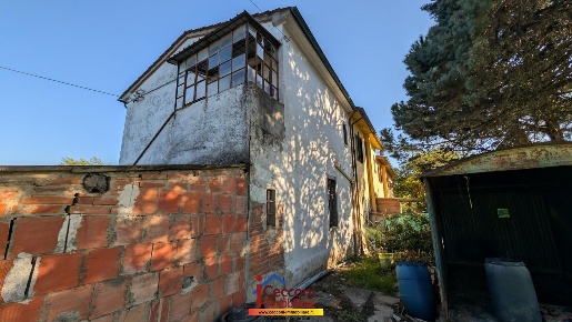 Foto Casa indipendente a Lamporecchio Centro di 80 m² con 4 locali