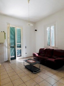 Foto Villa unifamiliare a Santa Croce sull'Arno Centro di 280 m² in vendita