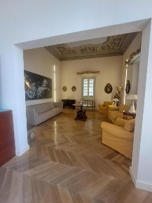 Foto Appartamento a Livorno Antignano - Banditella di 290 m² con 10 locali