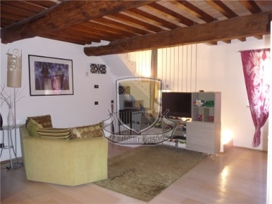 Foto Appartamento in ROSIA, Sovicille di 105 m² con 6 locali in vendita