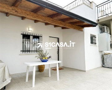 Foto Case indipendenti in Via Giovanni XXIII, Galatone di 130 m² in affitto