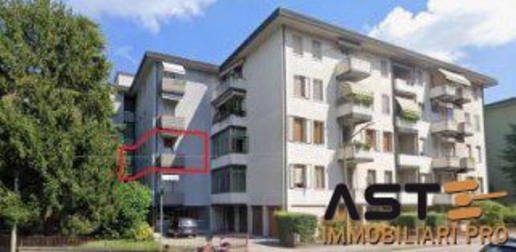 Foto Appartamento in Via A. Teso, Vicenza Cattane di 124 m² con 5 locali