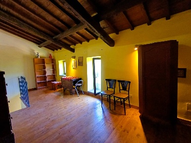 Foto Casa indipendente in Volturno, Caprarola Centro di 55 m² con 3 locali