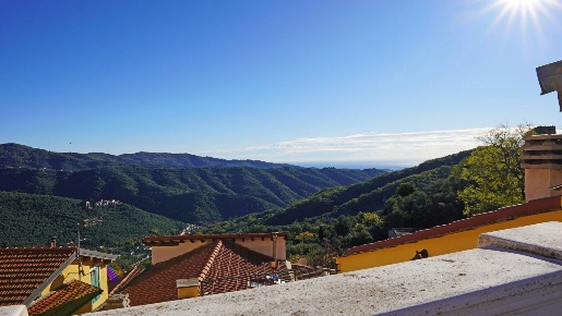 Foto Case semi ndipendenti in Piazza Santi Gervasio e Protasio, Prelà