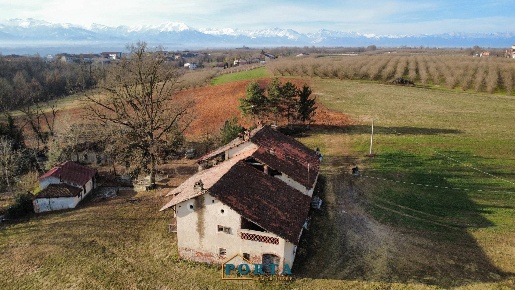 Foto Rustico in Strada Giovenala snc, Carrù di 676 m² con 17 locali