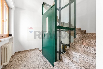 Foto Casa indipendente in Viale Monza 71, Milano Rovereto di 540 m²