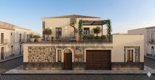 Foto Casa indipendente in Via Giuseppe Garibaldi 91, Calatabiano di 550 m²