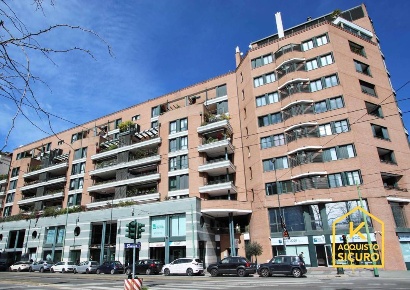 Foto Appartamento in Via Rembrandt, Milano San Siro di 145 m² con 5 locali