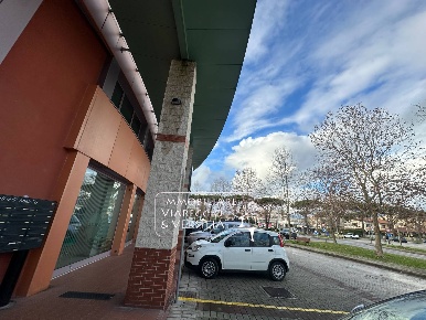 Foto Ufficio in Corte Anna Magnani, Camaiore Lido di Camaiore di 42 m²