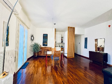 Foto Appartamento in Via Monte Cengio, Venezia Mestre di 75 m² con 3 locali