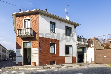 Foto Villa unifamiliare in VIA XXV APRILE 9, Busto Arsizio Ospedale