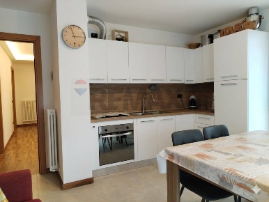 Foto Appartamento in Via Montelungo 12, Feltre Centro di 45 m² con 4 locali