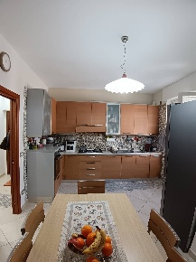 Foto Appartamento in via generale carlo spatocco 147, Chieti di 130 m²