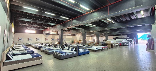 Foto Locale commerciale in via dell'industria, Quartucciu Zona Industriale