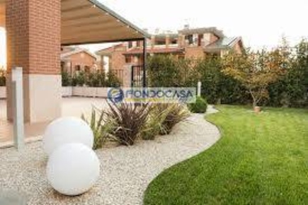 Foto Appartamento in San Carlo, Rezzato di 91 m² con 3 locali in vendita