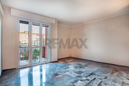 Foto Appartamento in VIA ADAMI 8, Milano Famagosta di 130 m² con 4 locali