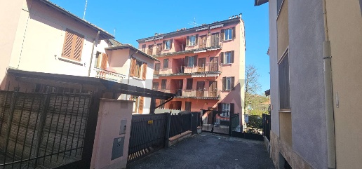 Foto Appartamento in Via Lomonaco 35, Pavia Stazione - Ticinello di 96 m²