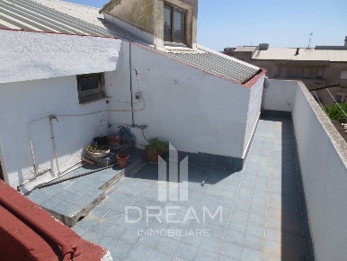 Foto Attico in via Armando Diaz, Quartu Sant'Elena Quartu di 92 m²