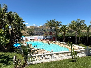 Foto Villa unifamiliare in sp 172, Riesi di 50 m² con 3 locali in vendita