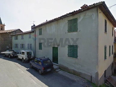 Foto Case semi ndipendenti in Via Mallarini, Mallare Montefreddo di 125 m²