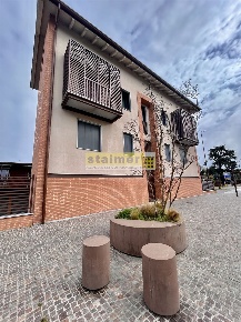 Foto Appartamento in via emilia, Tavazzano con Villavesco Tavazzano