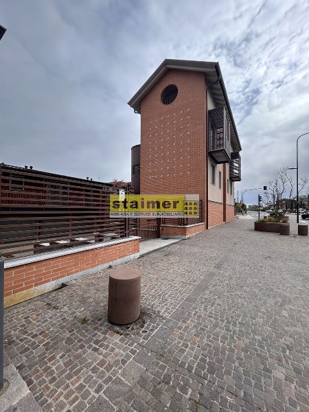 immagine annuncio 1 di 14