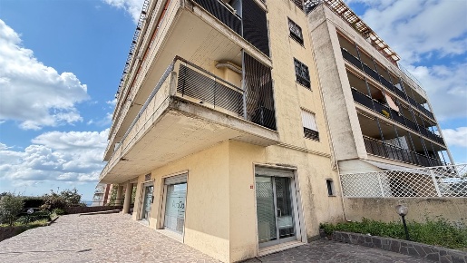 Foto Appartamento in via pratolungo, Albano Laziale Centro di 70 m²
